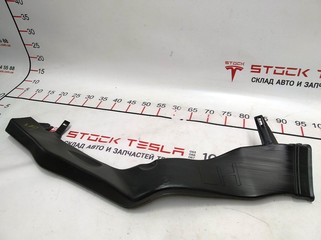 Vänster ventilationskanal Tesla Model X 1090900-00-B